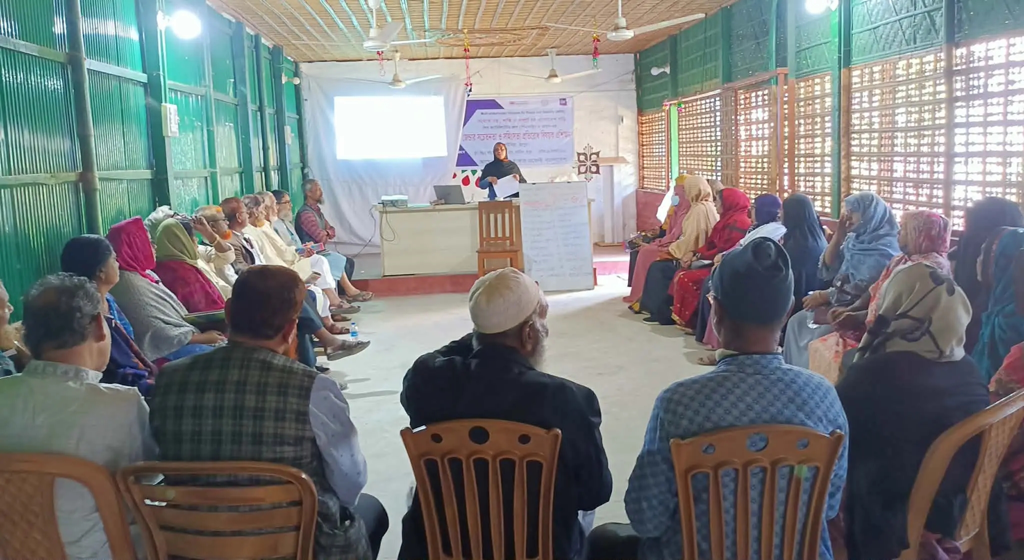 কাউনিয়ায় জেন্ডার সচেতনতা ও সহিংসতা প্রতিরোধ বিষয়ক প্রশিক্ষণ