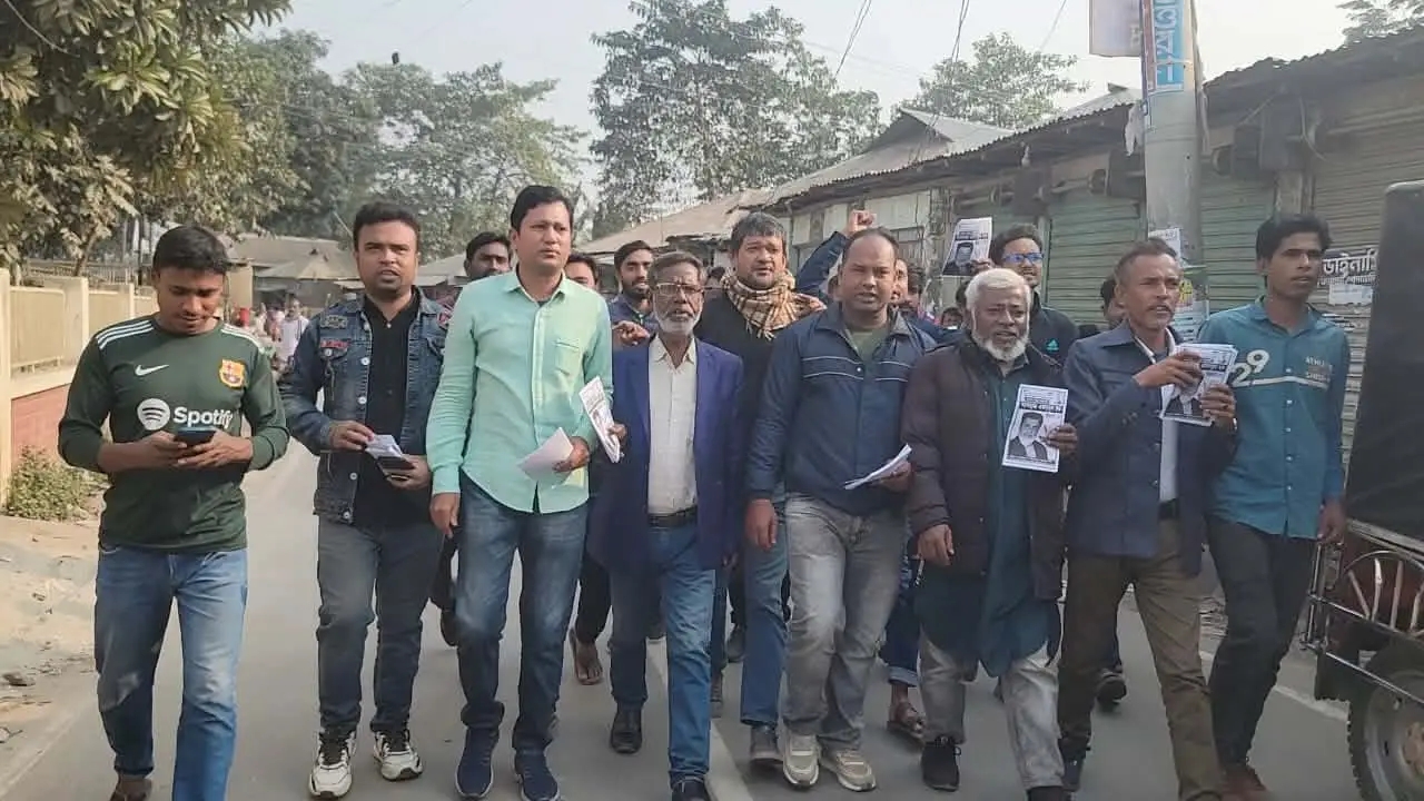 কাউনিয়ায় সাবেক ছাত্রদল, যুবদল ও স্বেচ্ছাসেবক দলের গণসংযোগ