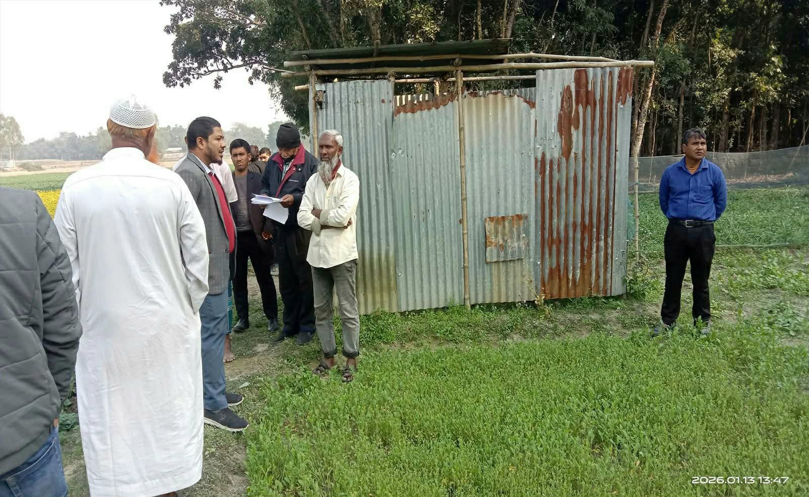 পীরগাছায় পল্লীবিদ্যুত অফিসের গাফিলতি, দুই বছরেও সেচ লাইনে সংযোগ মেলেনি কৃষকের