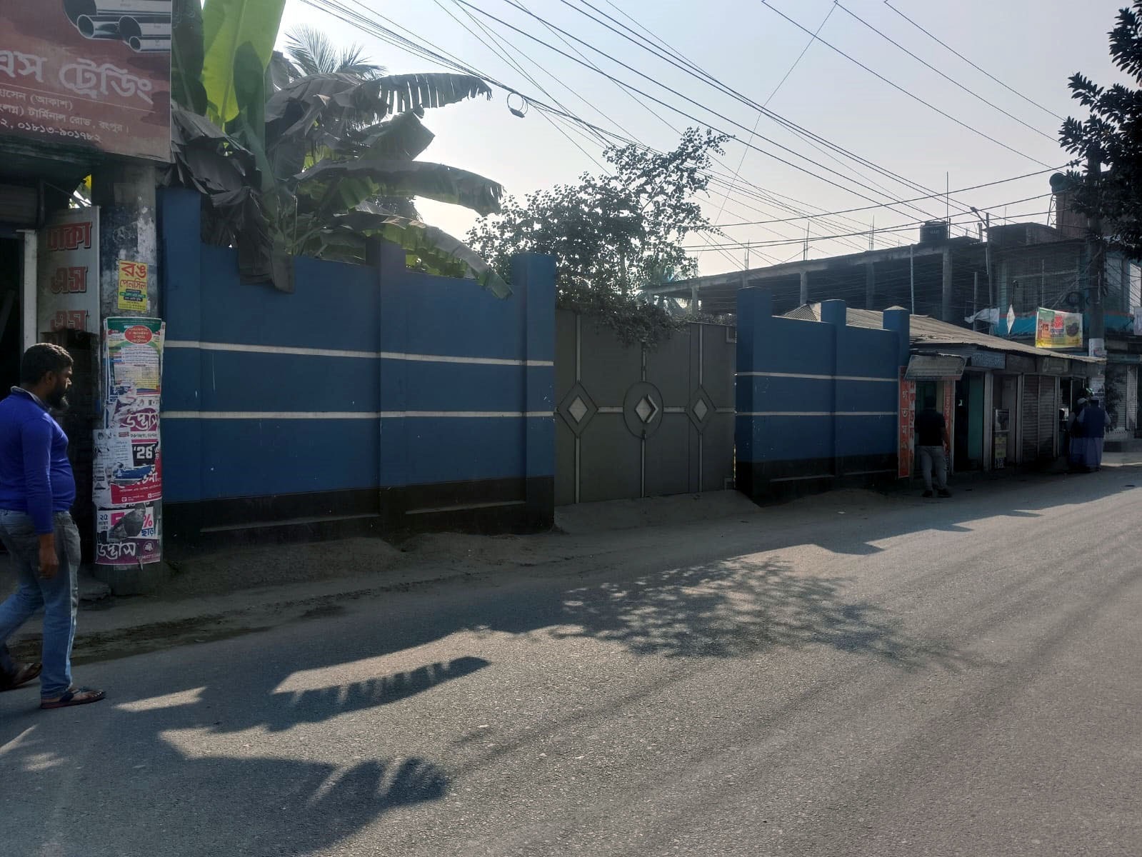 রাজস্ব কর্মকর্তা সিরাজুল ইসলামকে ঘিরে ঘোষিত আয়ের বাইরে সম্পদ অর্জনের অভিযোগ উঠেছে