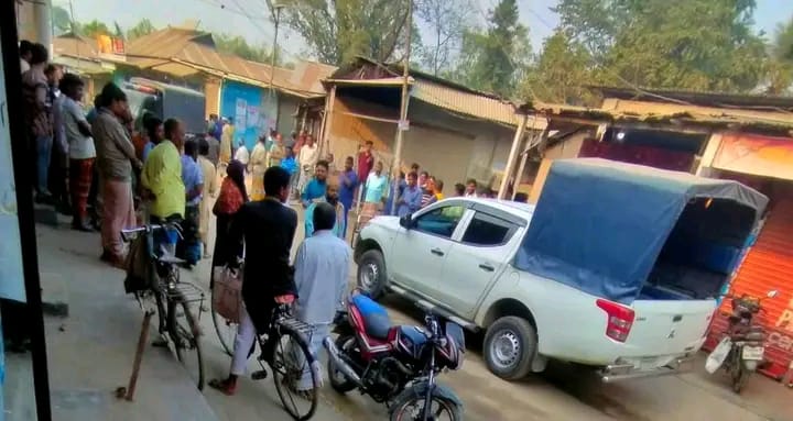 আগামী ২ দিনের মধ্যে খেলার মাঠ দখলমুক্তের নির্দেশ