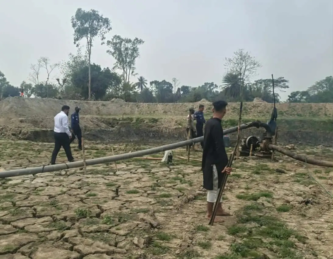 আখাউড়ায় অবৈধ মাটি উত্তোলন, ইসলাম ও সবুজ ২ জনের কারাদণ্ড!