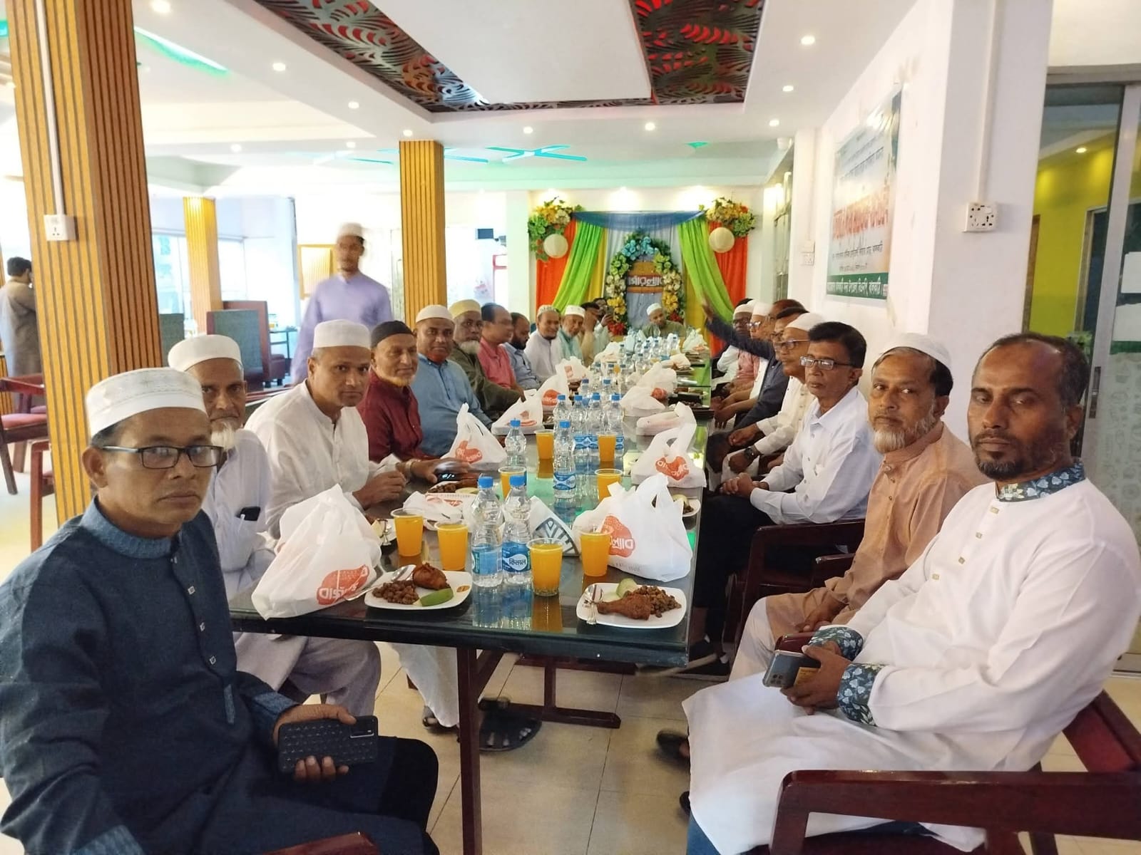 বেগম খালেদা জিয়ার রুহের মাগফিরাত কামনায় ঝালকাঠি সদর উপজেলা বিএনপির ইফতার ও দোয়া মাহফিল