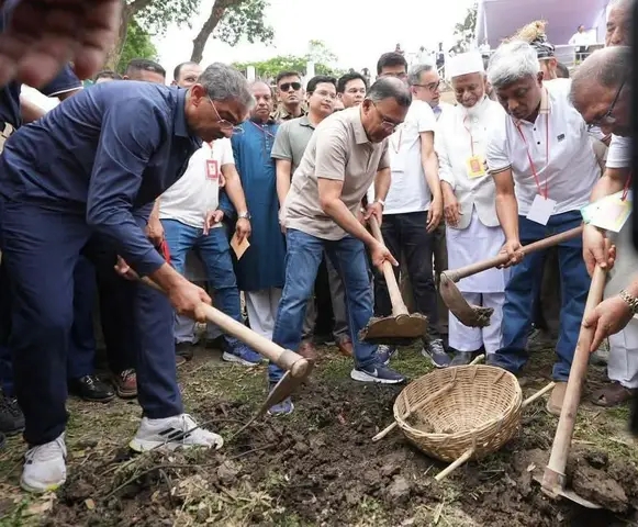 যশোরের শার্শায় উলাশীর খাল পুনঃখননের উদ্বোধন করলেন মাননীয় প্রধানমন্ত্রী তারেক রহমান
