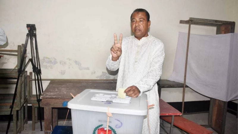 বগুড়া-৬ উপ-নির্বাচনে ধানের শীষের জয়—বিপুল ব্যবধানে বিজয়ী রেজাউল করিম বাদশা