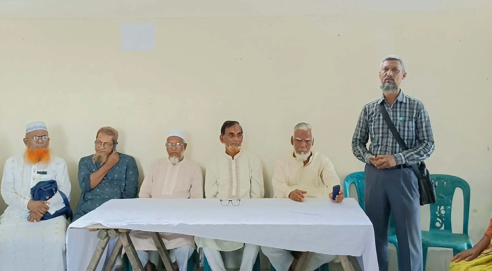 কাউনিয়ায় জেন্ডার সচেতনতা ও সহিংসতা প্রতিরোধ বিষয়ক সভা