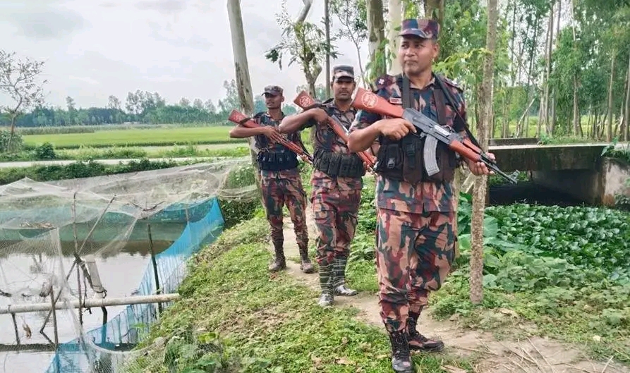 ​লালমনিরহাট সীমান্তে বিজিবির বাড়িতি সতর্কতা