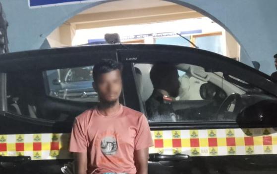 নীলফামারীতে যৌতুকের দাবিতে নিজ অন্তঃসত্ত্বা স্ত্রীকে হত্যা মামলার প্রধান আসামিকে গ্রেফতার করেছে র‌্যাব-১৩