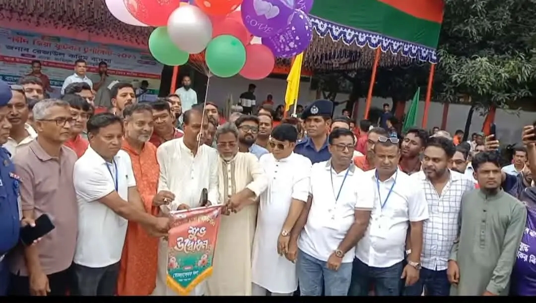 বগুড়ায় শহীদ জিয়া ফুটবল টুর্নামেন্ট এর উদ্বোধন