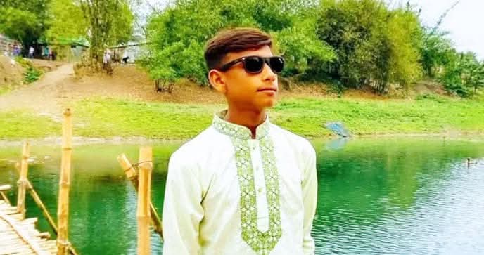 চুয়াডাঙ্গার আলুকদিয়ায় মোটরসাইকেল দূর্ঘটনায় এক কিশোর নিহত