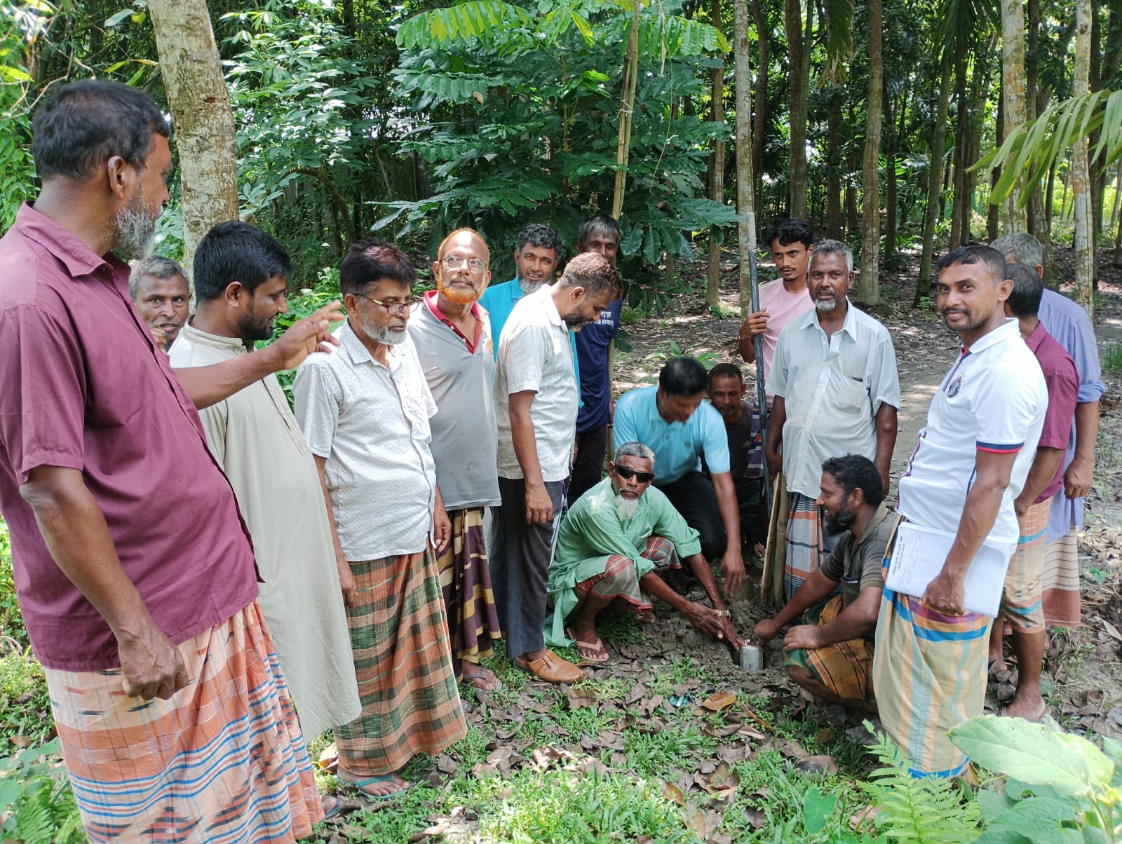 আইনি জটিলতার অবসান: পীরগাছায় ডিক্রিপ্রাপ্ত ১ একর ৪৮ শতক ঈদগাহ মাঠের সীমানা নির্ধারণ ​