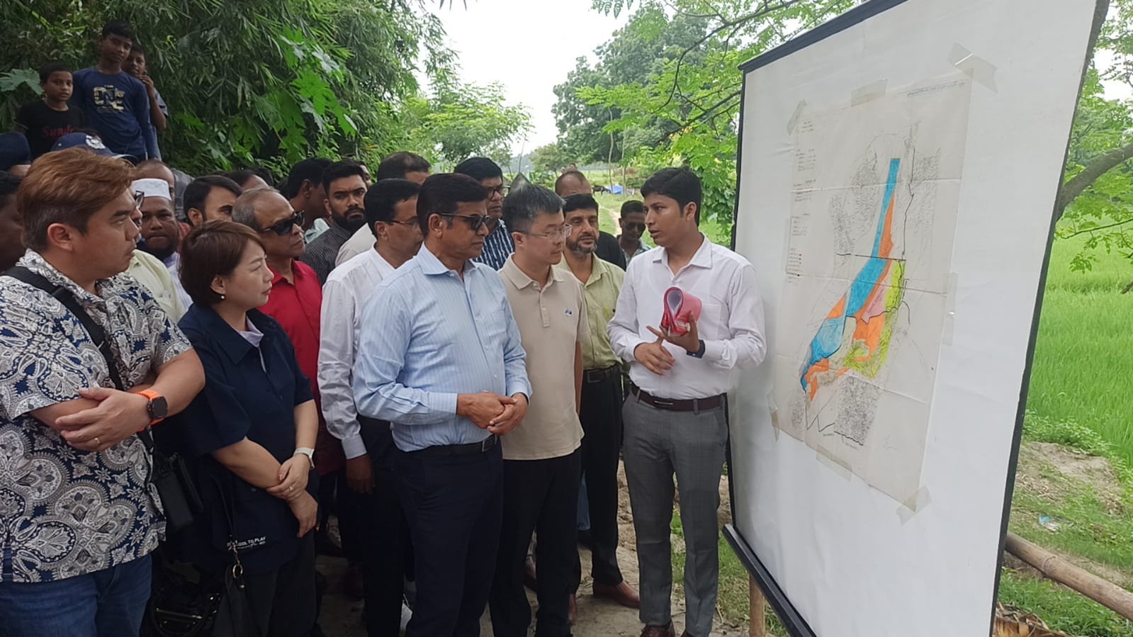 পঞ্চগড়ে সোলার প্রকল্পে বিদ্যুৎ উৎপাদনের উদ্যোগ “প্রতিমন্ত্রী ফরহাদ হোসেন আজাদ